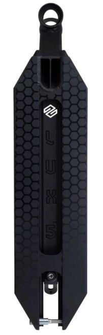 Deck Striker Lux Five 490 Black